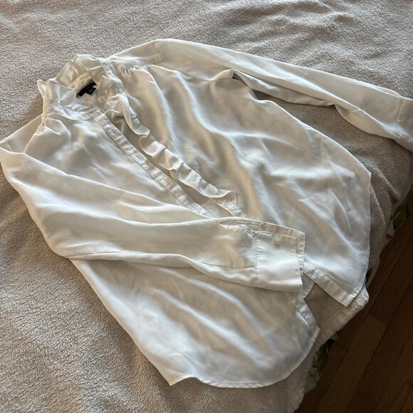 Ann Taylor Ruffle Button Top - Picture 4 of 5